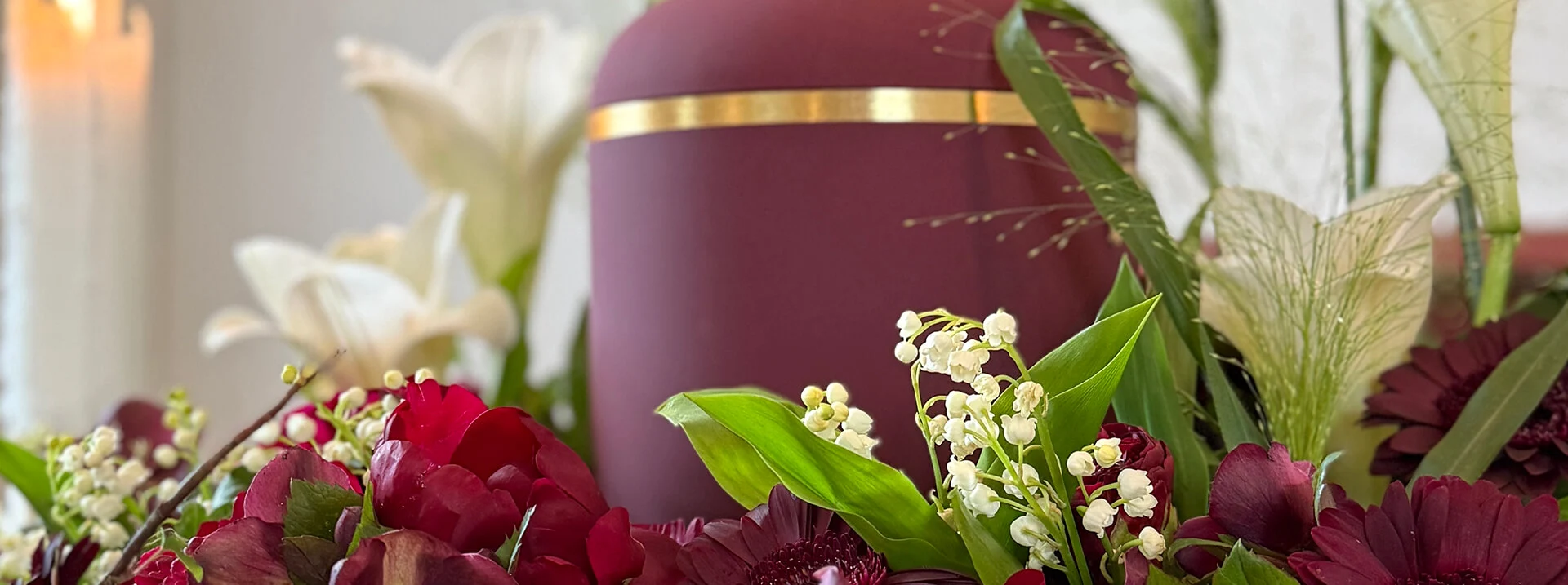 kopa-blommor-till-begravning-florist funeral-09